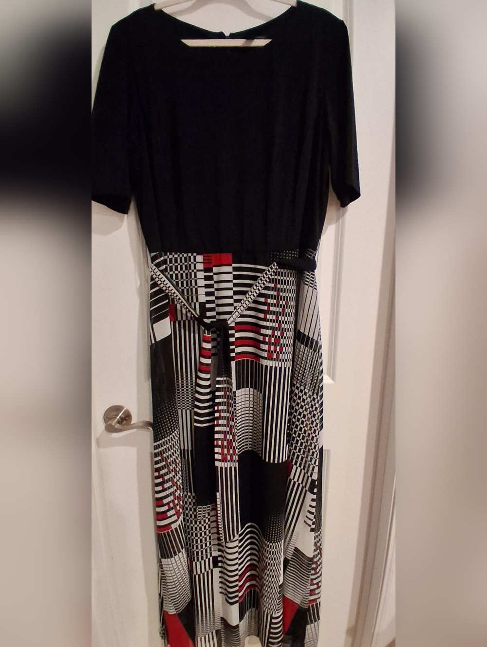 R&K Black Dress Top - Classic Black